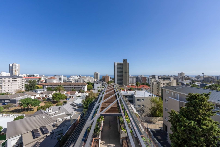 To Let 2 Bedroom Property for Rent in Sea Point Western Cape